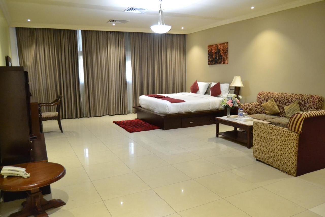 Oriental Corner Hotel Apartments Llc Дубай Экстерьер фото