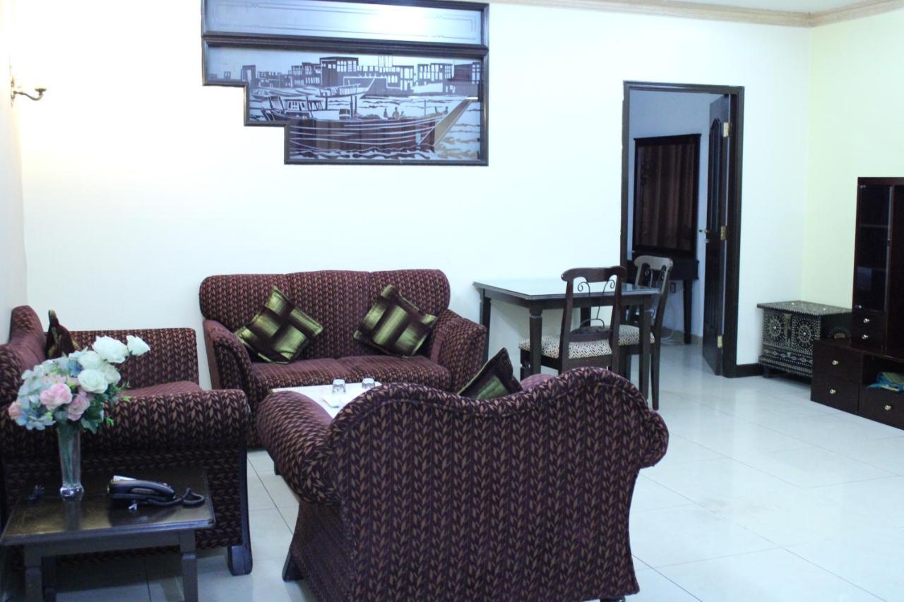 Oriental Corner Hotel Apartments Llc Дубай Экстерьер фото