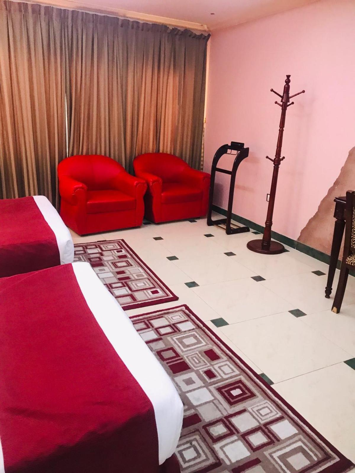 Oriental Corner Hotel Apartments Llc Дубай Экстерьер фото
